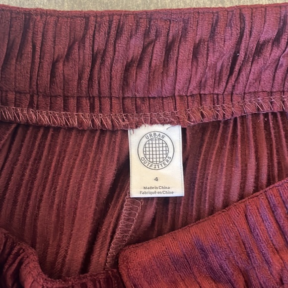 Urban Outfitters Corduroy pants - Picture 2 of 5